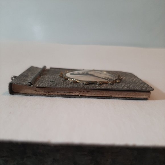 St Theresa of Little Flower Metal Notepad with Paper Germany Vintage Antique? - Picture 4 of 12